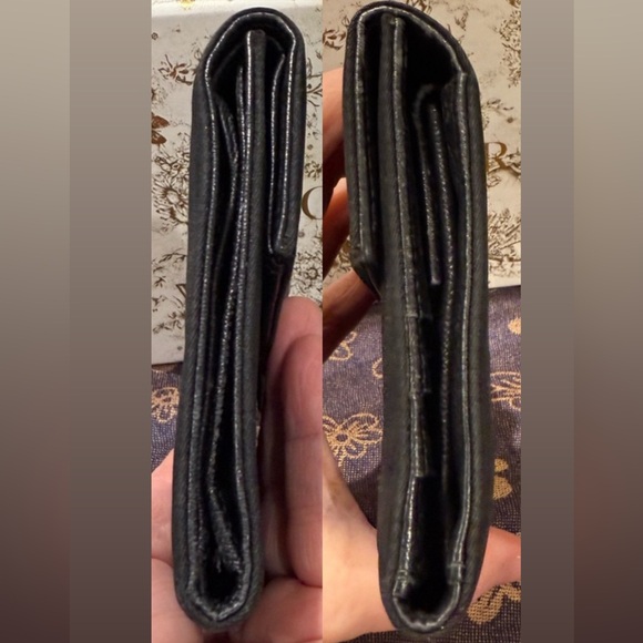 Prada Black Satin wallet - Picture 4 of 11